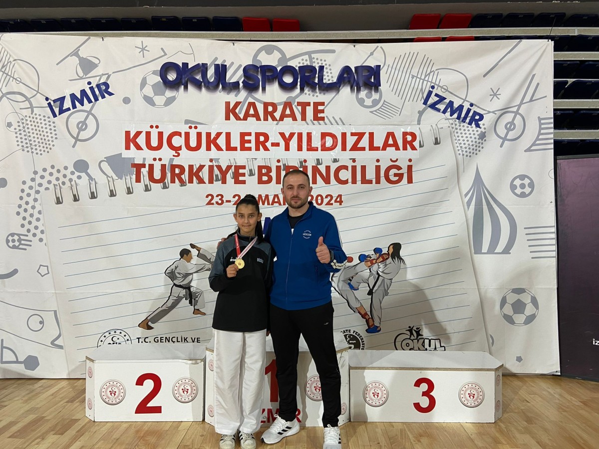 Alya, Türkiye Şampiyonu