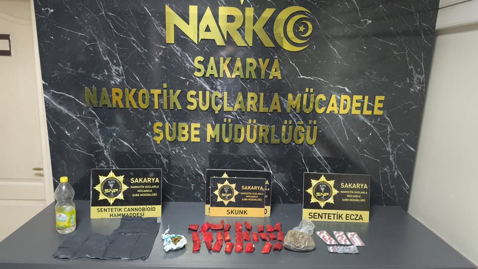 Hendek’te Uyuşturucu Operasyonu: 61 Kiloluk Bonzai Hammaddesi Ele Geçirildi