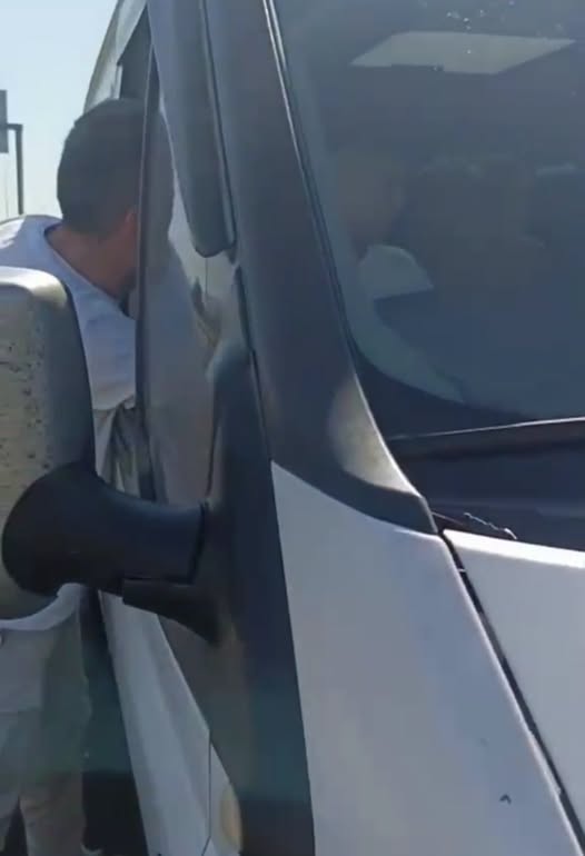 Hendek’te Göçmen Kaçakçılığı Operasyonu: 9 Düzensiz Göçmen Yakalandı!