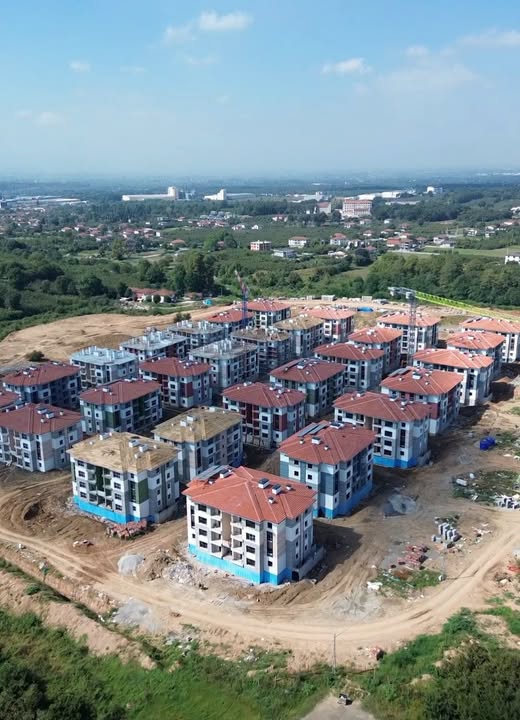 İlçemizde kamu yatırımları hız kesmeden devam ediyor